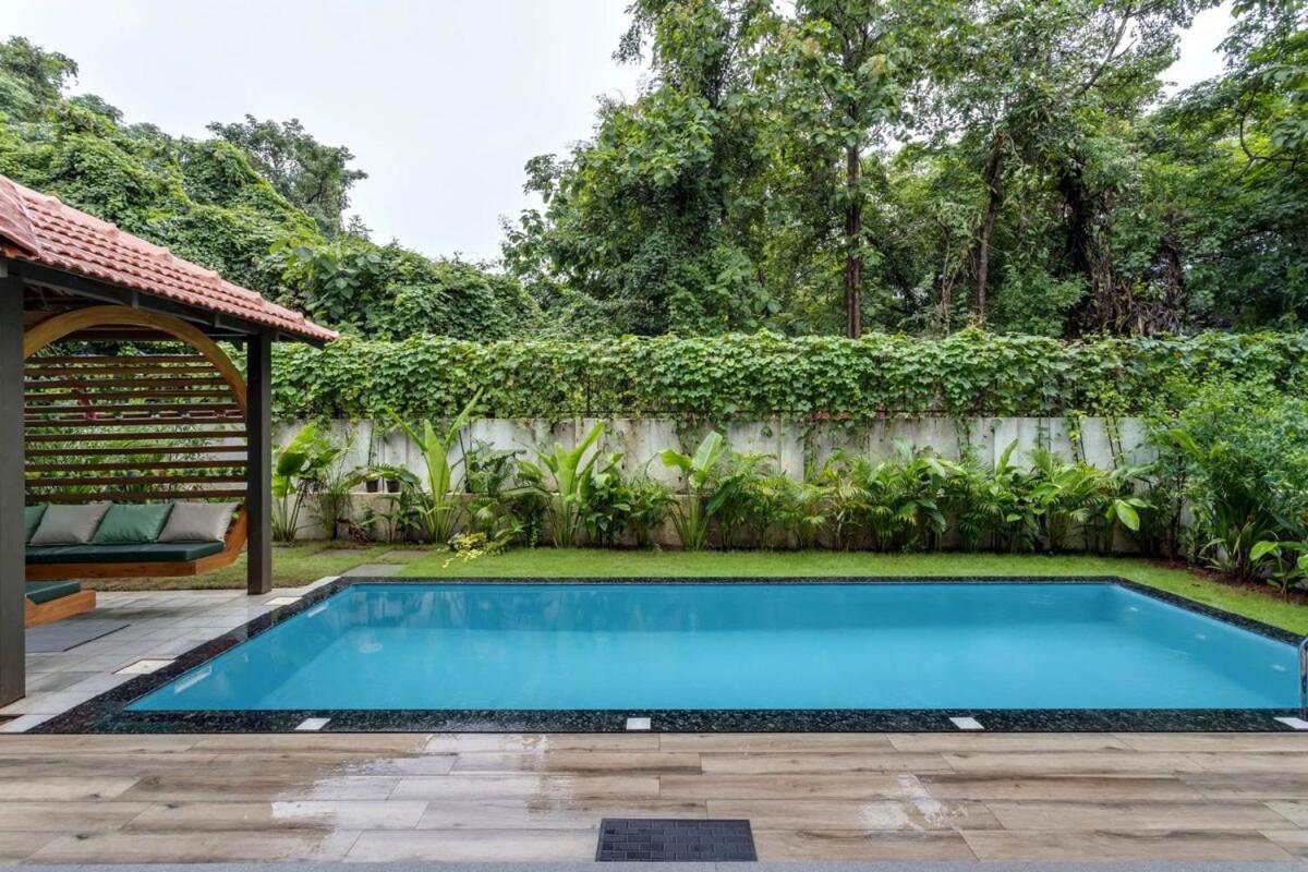 Casa Maxima - 4Br W Pvt Pool Nr Coco Beach, Nerul Nerul (Goa) Exterior photo